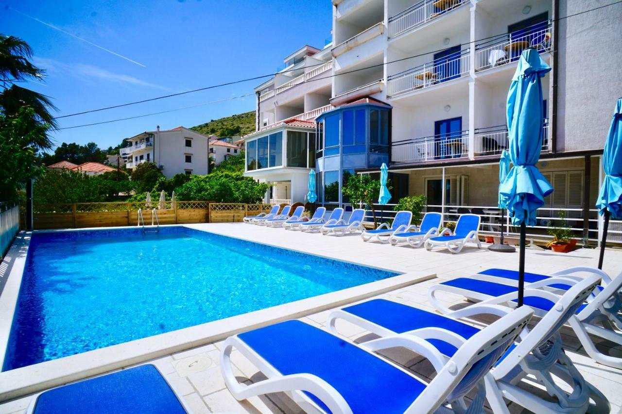 Hotel Bavaria Trogir Donji Seget Esterno foto